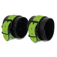 IntoYou glow in the dark enkelboeien