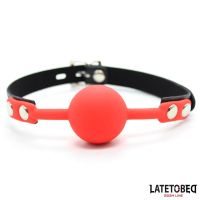LateToBed siliconen ballgag met hangslot (rood), afbeelding 3