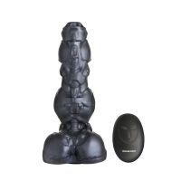 Creature Cocks Cyborg Cock stotende en vibrerende metalen dildo